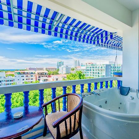 Appartamento Ruamchok Ocean View Pattaya Esterno foto