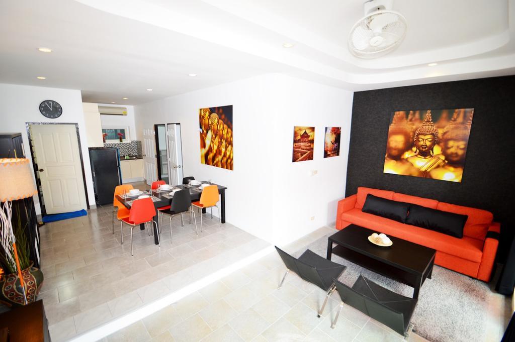 Appartamento Ruamchok Ocean View Pattaya Esterno foto