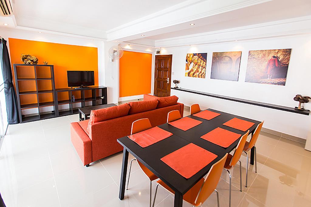 Appartamento Ruamchok Ocean View Pattaya Esterno foto
