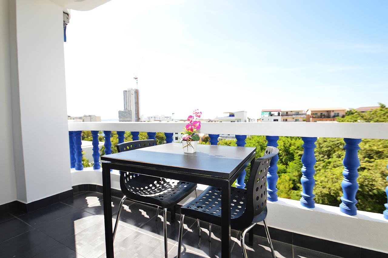Appartamento Ruamchok Ocean View Pattaya Camera foto